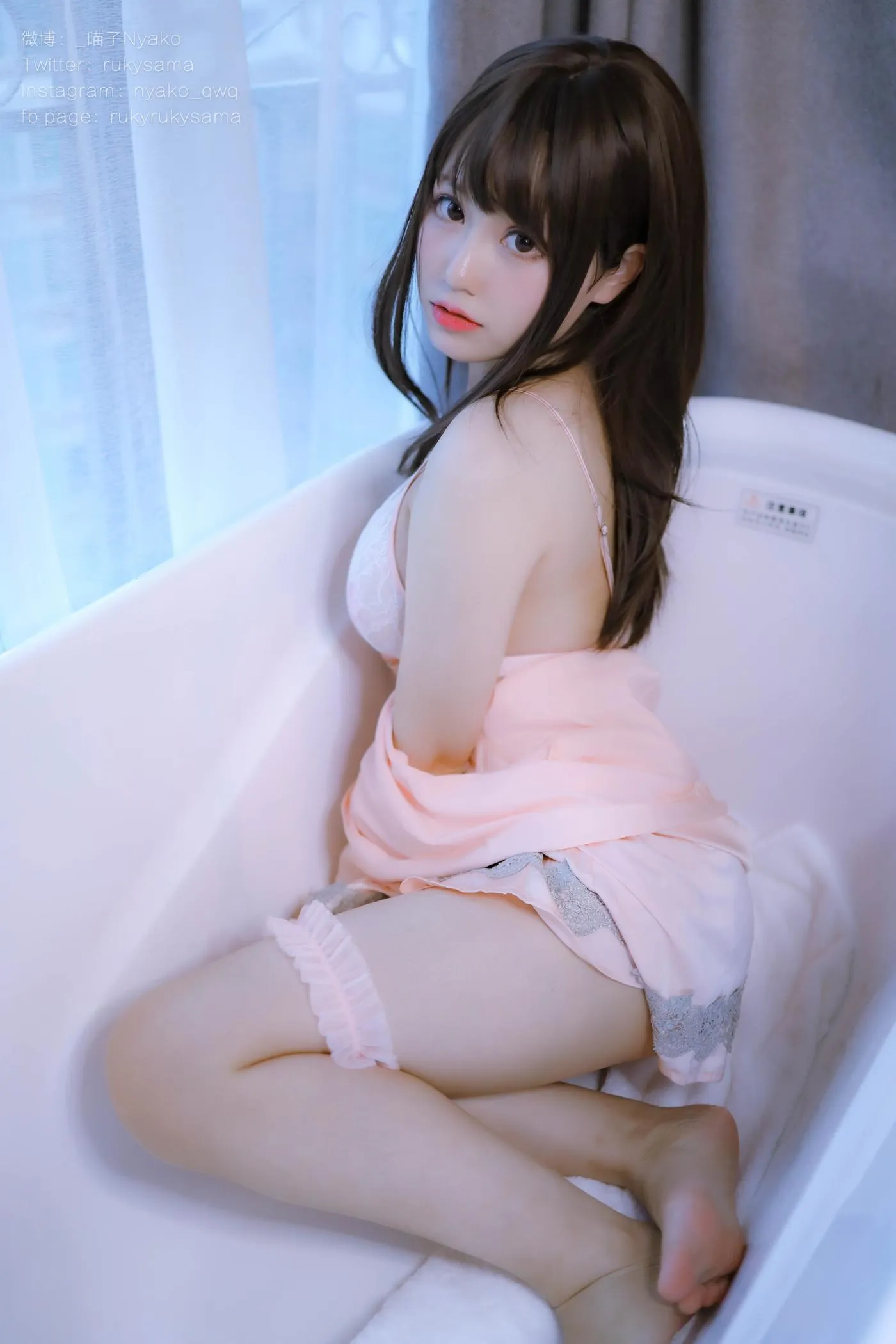 Nyako喵子 – NO.29 妄想彼女同棲生活-丝绸睡衣 [80P]插图9